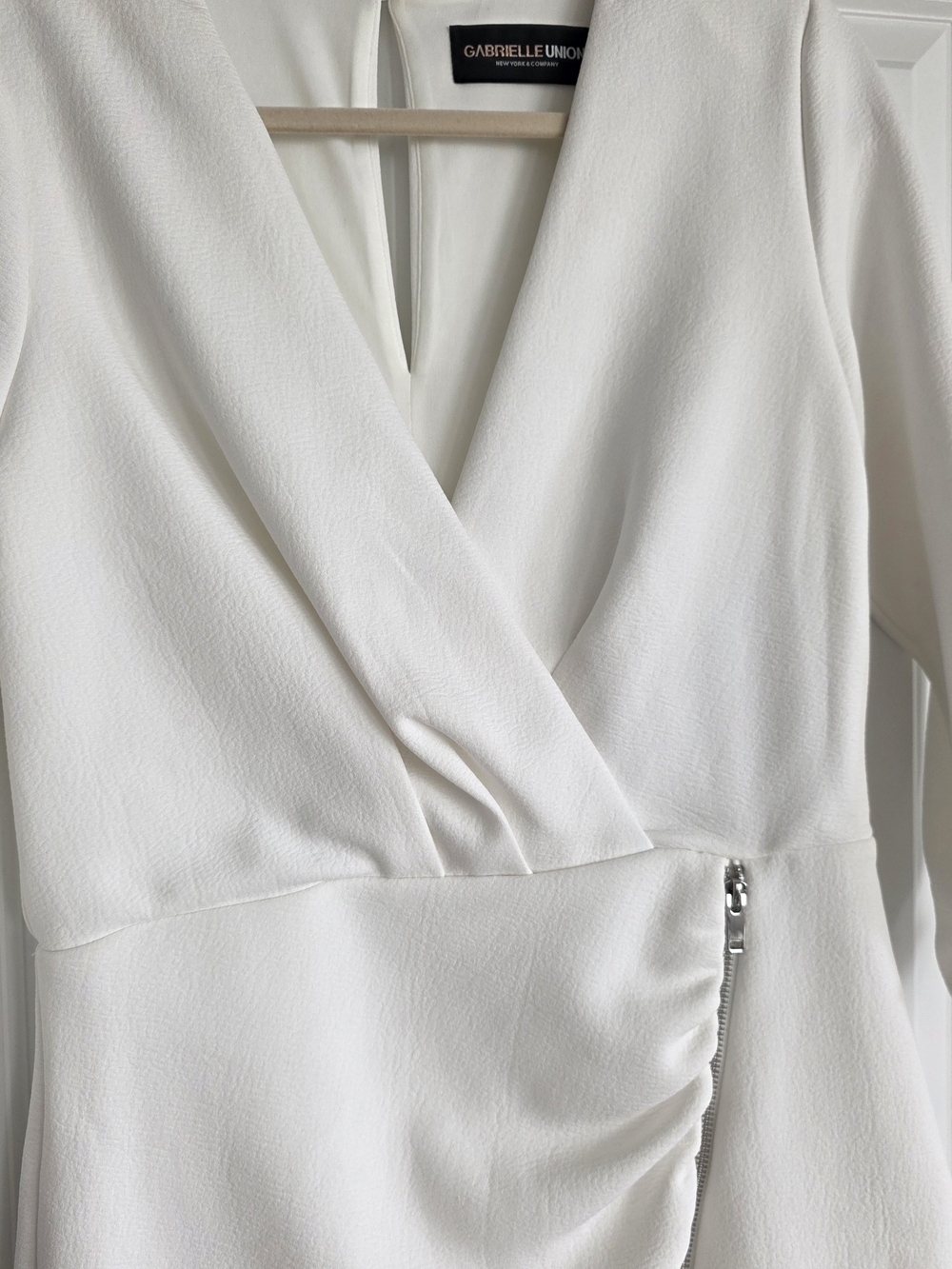 New York & Company White Faux Wrap Dress with Side Zip - Picture 2 of 6